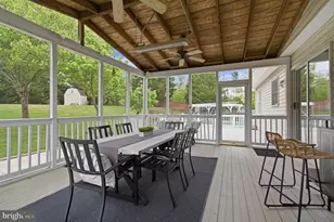 8313 Jumping Field Ct, Ellicott City, MD 21043 - Photo 5