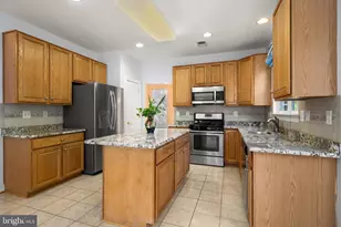 2220 Kaitlins Ct, Ellicott City, MD 21043 - Photo 13