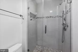 8946 Skyrock Ct, Columbia, MD 21046 - Photo 27
