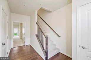 7726 Dagny Wy, Elkridge, MD 21075 - Photo 3
