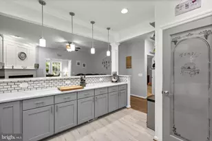 8254 Academy Rd, Ellicott City, MD 21043 - Photo 9