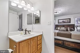 7856 Marioak Dr, Elkridge, MD 21075 - Photo 21