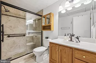 7856 Marioak Dr, Elkridge, MD 21075 - Photo 13