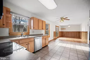 8669 Concord Dr, Jessup, MD 20794 - Photo 11