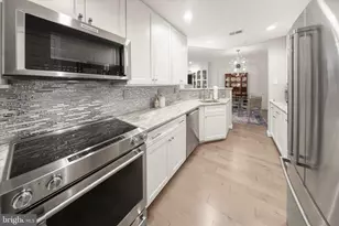 10790 Symphony Way, Columbia, MD 21044 - Photo 9