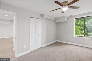 8705 Hayshed Ln, Columbia, MD 21045 - Photo 17