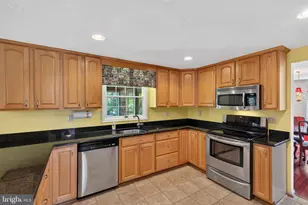 4341 Wild Filly Ct, Ellicott City, MD 21042 - Photo 9