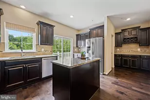 7062 Foxton Way, Hanover, MD 21076 - Photo 13