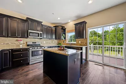 7062 Foxton Way, Hanover, MD 21076 - Photo 11