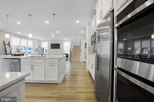 7949 Lawndale Cir, Columbia, MD 21044 - Photo 15