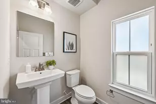 10115 Seattle Slew Ln, Laurel, MD 20723 - Photo 13