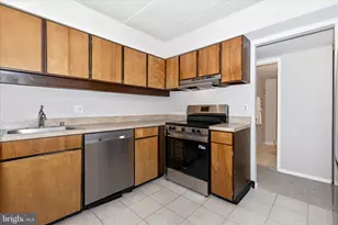 5713 Harpers Farm Rd, Columbia, MD 21044 - Photo 17