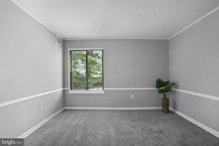 9647 White Acre Rd, Columbia, MD 21045 - Photo 13