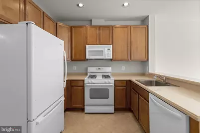 2500 Kensington Gardens #405, Ellicott City, MD 21043 - Photo 15