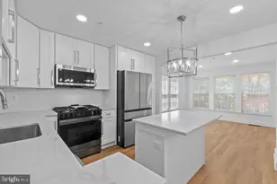 8701 Cresthill Ct, Laurel, MD 20723 - Photo 15