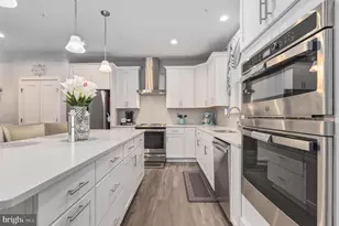 9468 Vollmerhausen Dr, Columbia, MD 21046 - Photo 11
