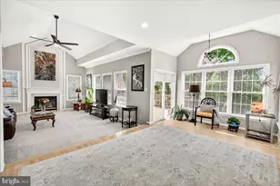 10201 Maxine St, Ellicott City, MD 21042 - Photo 21