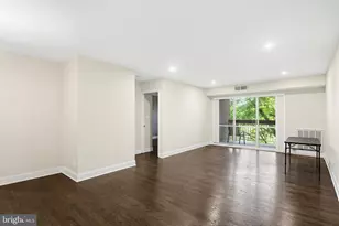 10850 Green Mountain Cir, Columbia, MD 21044 - Photo 3