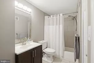 10850 Green Mountain Cir, Columbia, MD 21044 - Photo 15