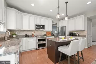 7111 Kings Point Way, Columbia, MD 21046 - Photo 17