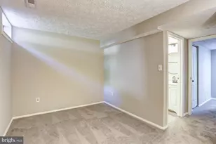 5953 Rowanberry Dr, Elkridge, MD 21075 - Photo 23