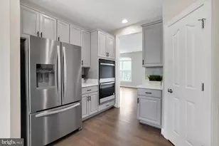9769 Northern Lakes Ln, Laurel, MD 20723 - Photo 17