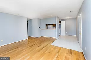 4732 Dorsey Hall Dr, Ellicott City, MD 21042 - Photo 7