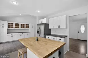 9276 Soaring Hill Rd, Columbia, MD 21045 - Photo 7