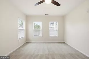 8911 Carls Ct, Ellicott City, MD 21043 - Photo 11