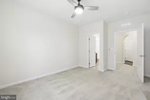8911 Carls Ct, Ellicott City, MD 21043 - Photo 21