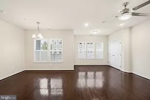 8911 Carls Ct, Ellicott City, MD 21043 - Photo 9
