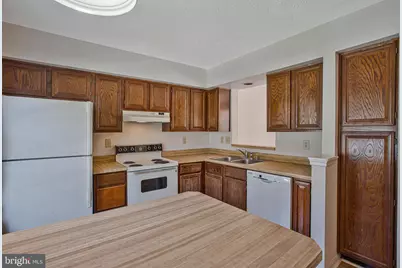 7015 Copperwood Way, Columbia, MD 21046 - Photo 9