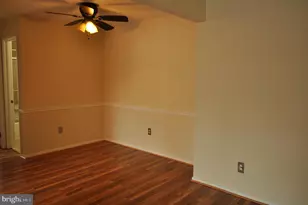 8723 Hayshed Ln, Columbia, MD 21045 - Photo 17