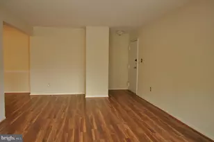 8723 Hayshed Ln, Columbia, MD 21045 - Photo 11