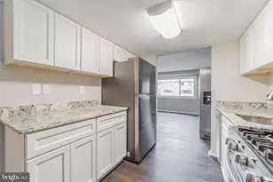 9349 Reader Ln, Columbia, MD 21045 - Photo 5