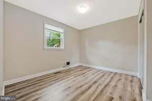 8530 Linwood Dr, Ellicott City, MD 21043 - Photo 21