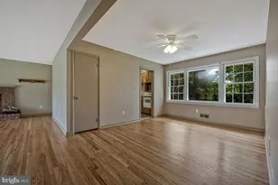 9937 Ferndale Ave, Columbia, MD 21046 - Photo 11