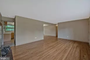 9937 Ferndale Ave, Columbia, MD 21046 - Photo 7