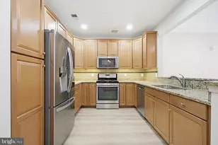 8511 Coltrane Ct, Ellicott City, MD 21043 - Photo 11