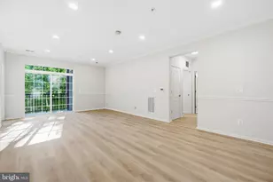 8511 Coltrane Ct, Ellicott City, MD 21043 - Photo 17