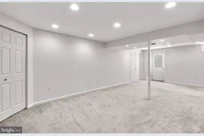 8201 Sandy Stream Road, Laurel, MD 20723 - Photo 37