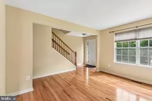 5870 Deer Ridge Ln, Elkridge, MD 21075 - Photo 11