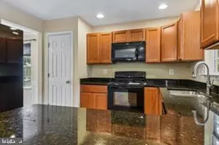 5870 Deer Ridge Ln, Elkridge, MD 21075 - Photo 17