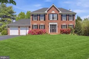 10226 Tarpley Ct, Ellicott City, MD 21042 - Photo 1