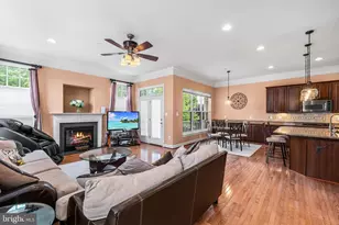 8803 Boulder Hill Pl, Laurel, MD 20723 - Photo 13