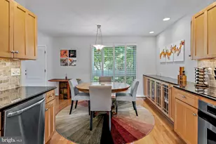 7261 Dockside Ln, Columbia, MD 21045 - Photo 23