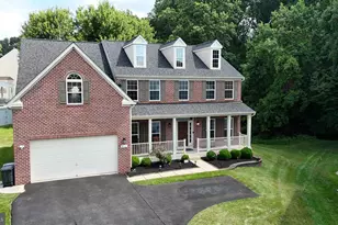 8111 Alloway Ct, Ellicott City, MD 21043 - Photo 3
