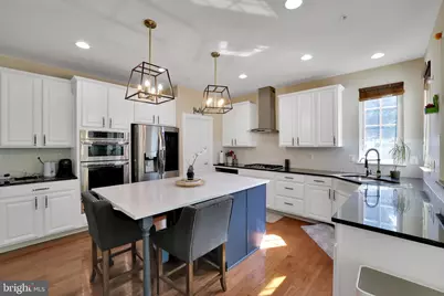 8111 Alloway Court, Ellicott City, MD 21043 - Photo 5