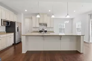 9817 Sawmill Br Trl, Ellicott City, MD 21043 - Photo 11