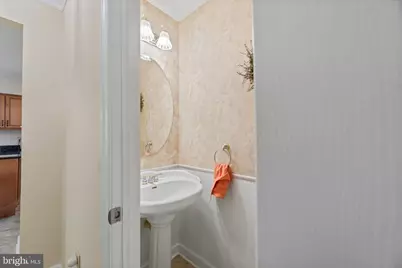 6330 Hanover Crossing Way, Hanover, MD 21076 - Photo 11